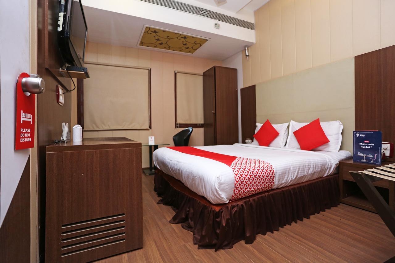 Oyo 10690 Florence Hotel Raipur  Exterior photo