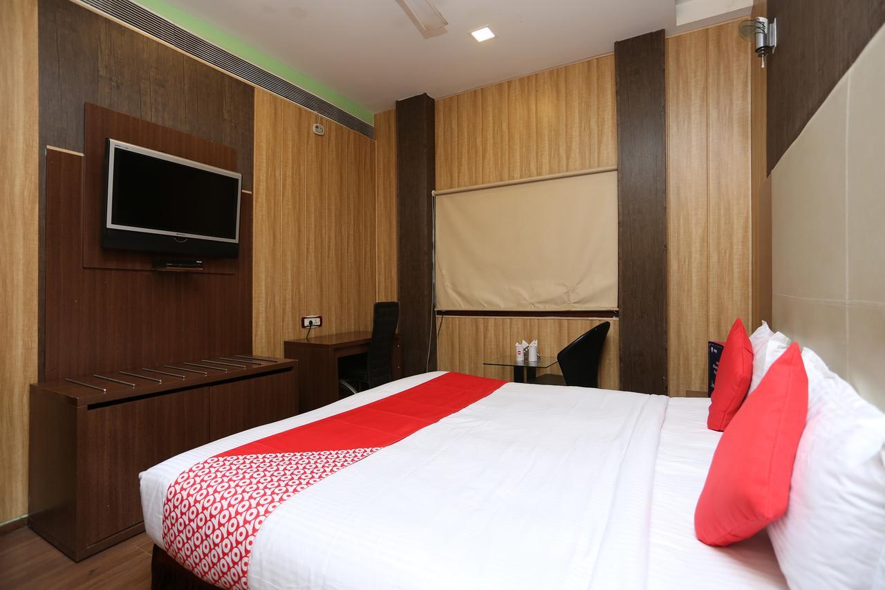 Oyo 10690 Florence Hotel Raipur  Exterior photo